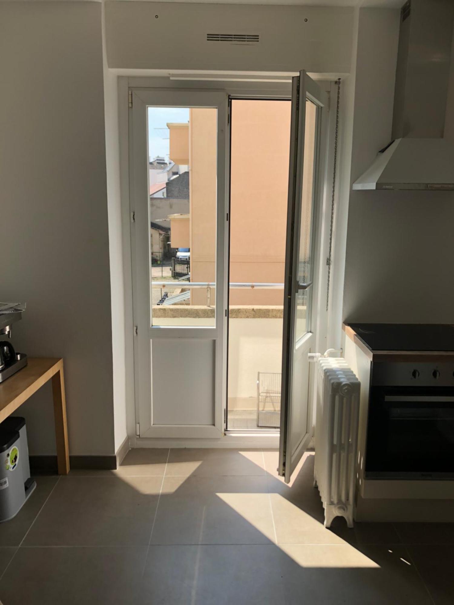 Lilas 99 Apartment สตราสบูร์ก ภายนอก รูปภาพ